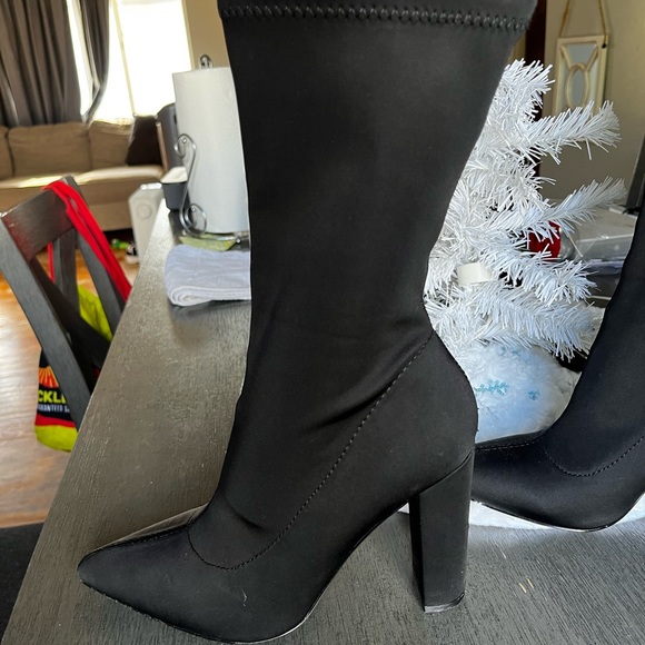 Black sock heels - Picture 10 of 12